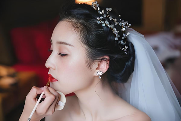 汕头婚纱摄影|汕头主持人小满